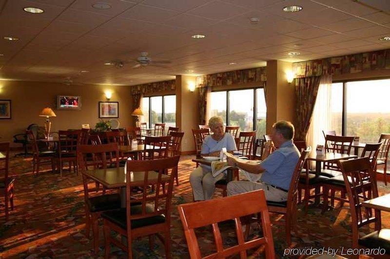Hampton Inn Grand Rapids/North Walker Екстериор снимка